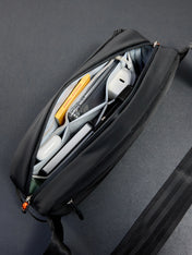 Shoulder Bag | A stylish bag that fits almost everything