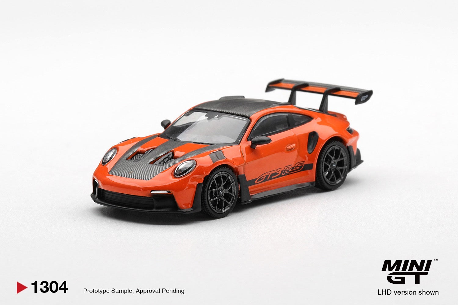 MINIGT 1/64 Porsche 911 (992) GT3 RS Weissach Package Gulf Orange