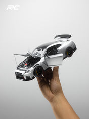 MOTORHELIX 1:18 Nissan GT-R NISMO (R35) Special Edition 2022 NISMO Ultimate Metal Silver