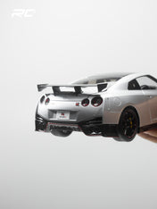 MOTORHELIX 1:18 Nissan GT-R NISMO (R35) Special Edition 2022 NISMO Ultimate Metal Silver