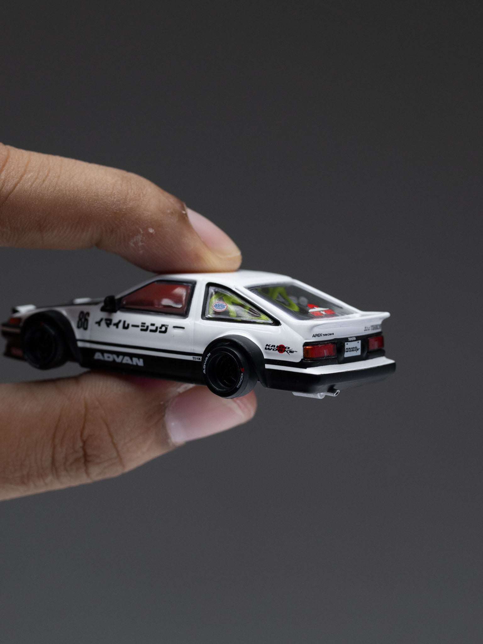 KAIDO HOUSE X MINI GT 1:64 Toyota AE86 Sprinter Trueno Kaido Street V1 - KHMG180
