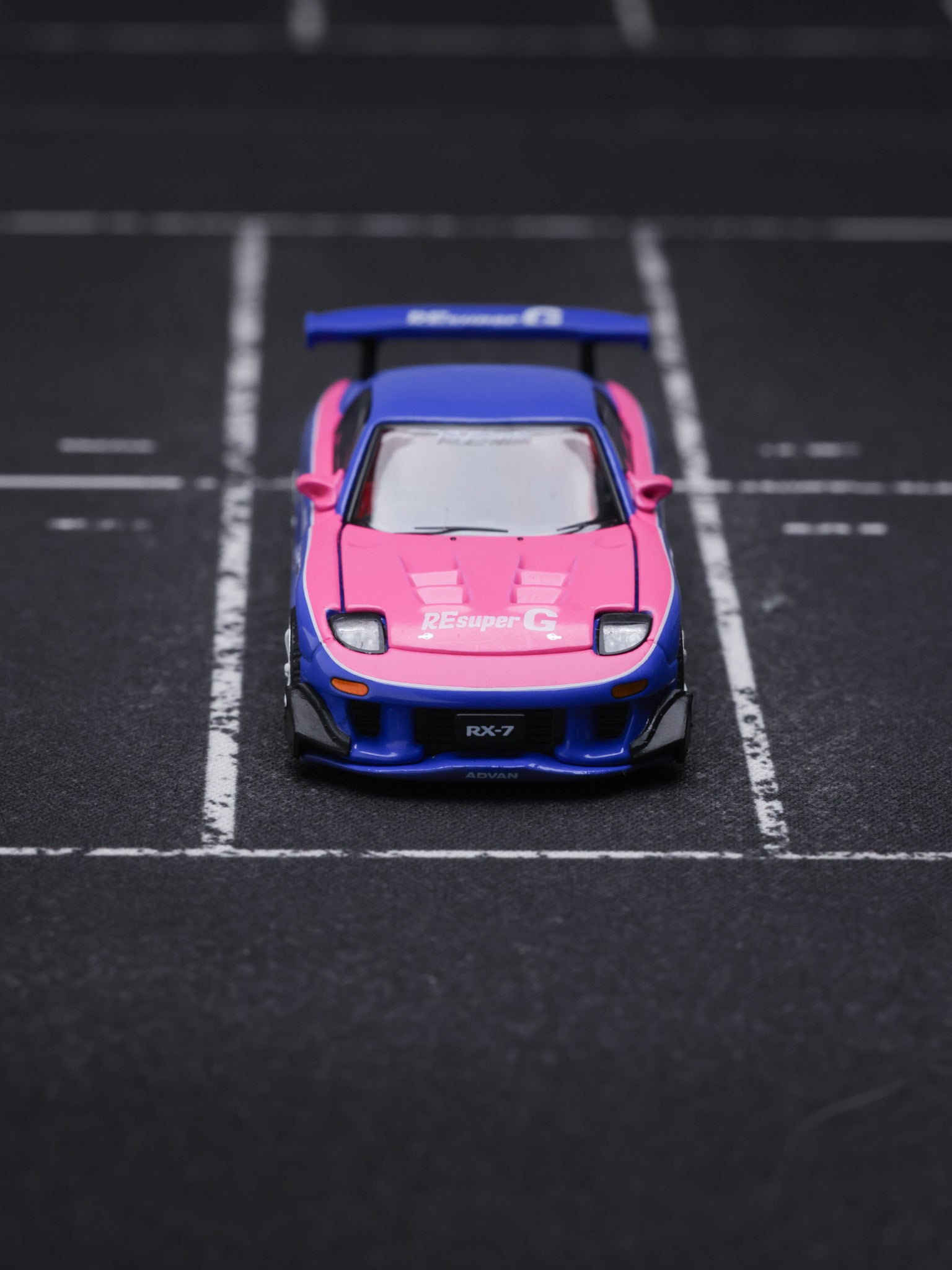 POP Race 1:64 MAZDA RX7 RE-AMEMIYA - BLUE/PINK