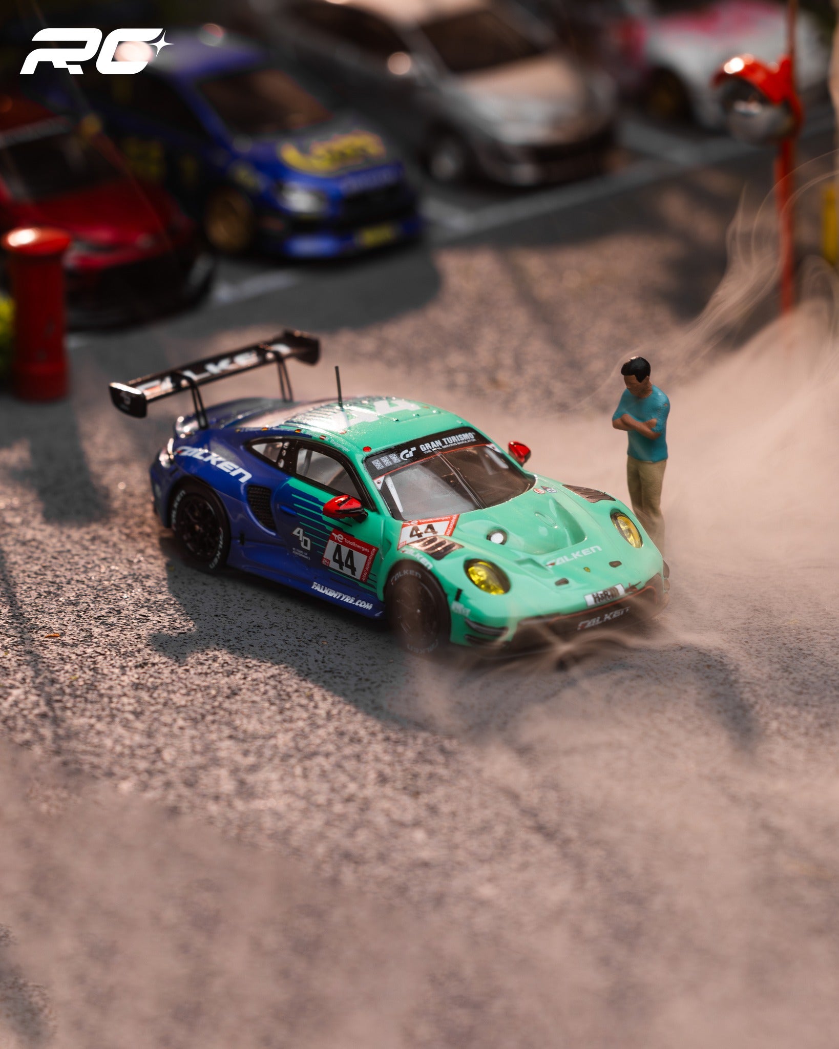 1:64 2023 NÜRBURGRING 24H — #44 FALKEN PORSCHE 911 GT3 R — TARMAC WORKS